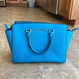 Michael Kors Blue Saffiano Bag